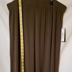 Elegant Olive Green Women's Skirt